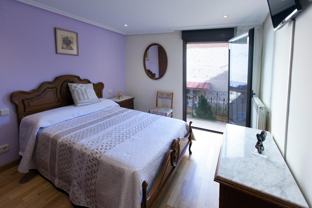 Nájera Pension San Lorenzo מראה חיצוני תמונה